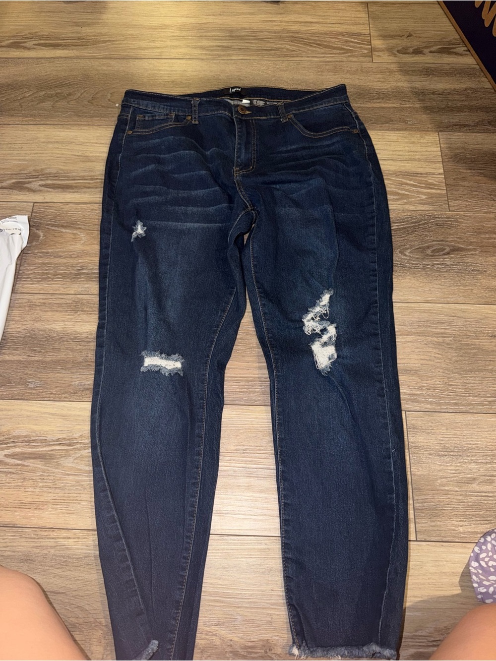 Legend Jeans Dark Wash Distressed Skinny Jeans Raw Hem Size 18